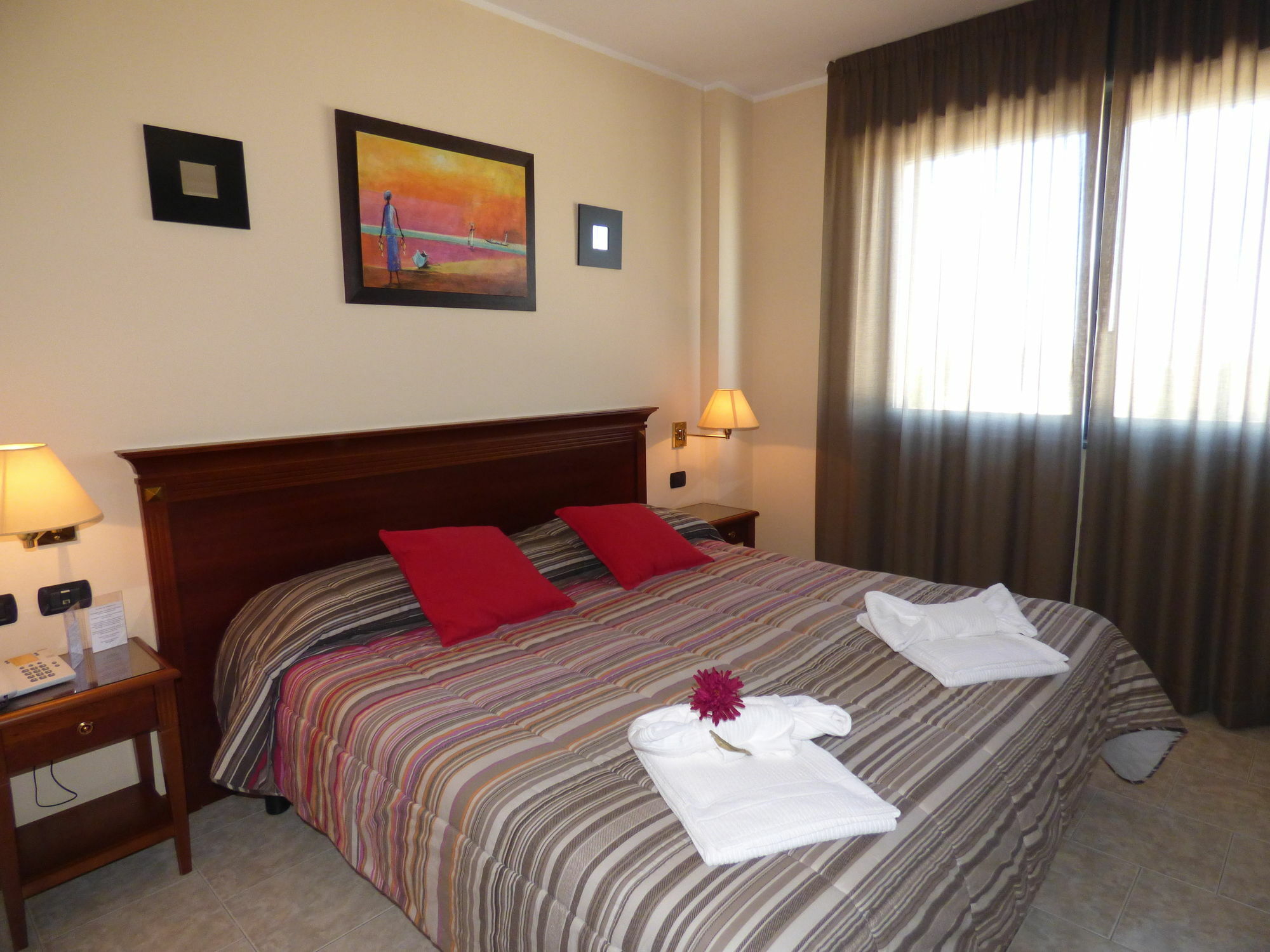 Hotel Fidenza Dış mekan fotoğraf
